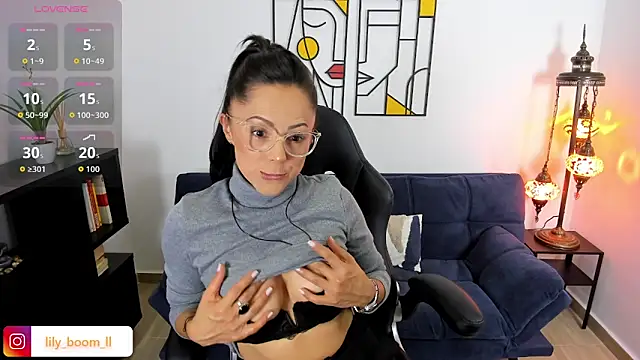 Lyliboomm online show from October 4, 12:19 am