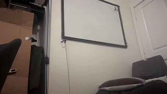 jasoncali305 online show from October 24, 10:50 pm