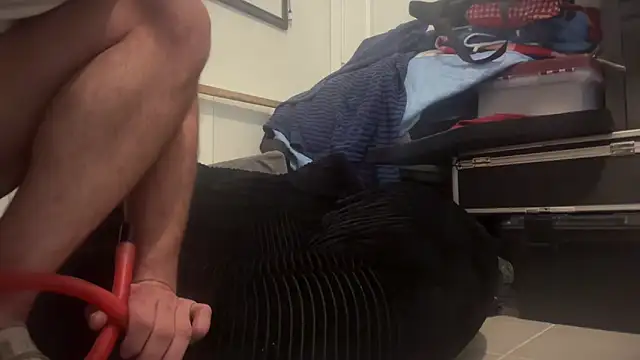 jasoncali305 online show from October 31, 3:35 pm