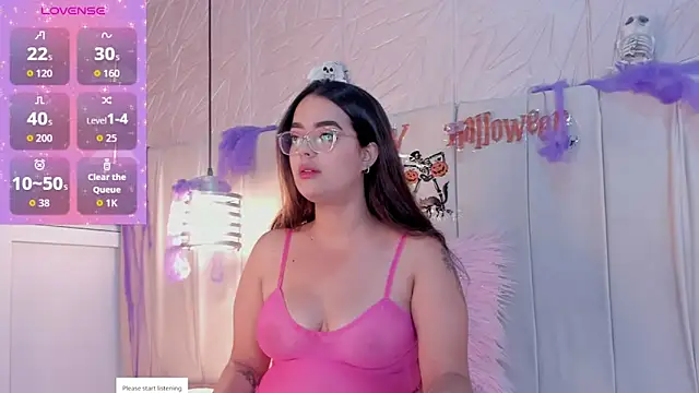 hannahst  online show from October 20, 8:20 pm