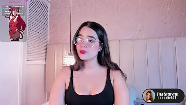 hannahst  online show from January 8, 8:00 pm