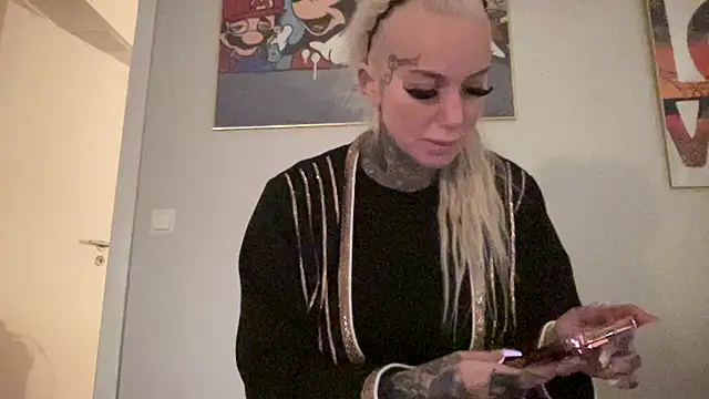 paulinaalatalo online show from February 28, 7:48 pm