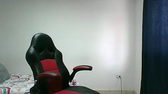 adri89-g online show from February 1, 1:20 pm