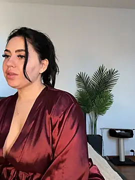 Snapshot of Andrestarr chatting on February 9, 1:46 pm Andrestarr online show from February 9, 1:46 pm