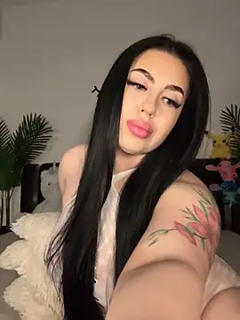 Snapshot of Andrestarr chatting on February 28, 8:50 pm Andrestarr online show from February 28, 8:50 pm