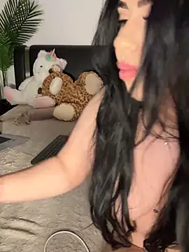 Snapshot of Andrestarr chatting on March 2, 11:20 pm Andrestarr online show from March 2, 11:20 pm