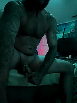 Snapshot of skip69xxx chatting on September 30, 6:07 am skip69xxx online show from September 30, 6:07 am