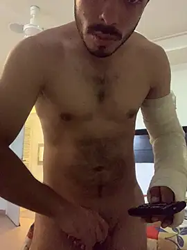 Snapshot of Antoniocogelon chatting on October 8, 6:49 pm Antoniocogelon online show from October 8, 6:49 pm