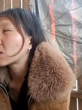 bonnie-00 online show from December 4, 4:11 am