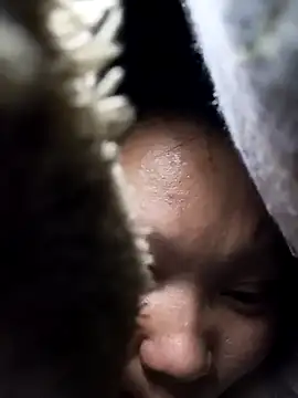 Snapshot of bonnie-00 chatting on December 15, 2:21 pm bonnie-00 online show from December 15, 2:21 pm