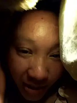 Snapshot of bonnie-00 chatting on January 10, 2:30 pm bonnie-00 online show from January 10, 2:30 pm