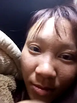 Snapshot of bonnie-00 chatting on February 4, 4:13 pm bonnie-00 online show from February 4, 4:13 pm