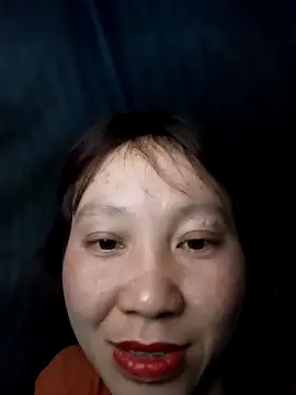 Snapshot of bonnie-00 chatting on February 13, 2:35 pm bonnie-00 online show from February 13, 2:35 pm