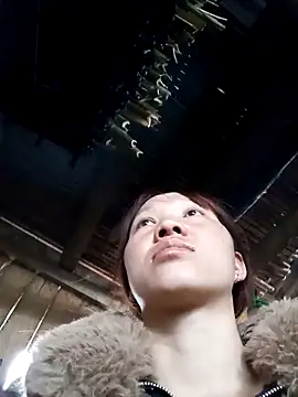 Snapshot of bonnie-00 chatting on February 16, 1:46 am bonnie-00 online show from February 16, 1:46 am