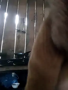 Snapshot of bonnie-00 chatting on February 20, 2:30 am bonnie-00 online show from February 20, 2:30 am