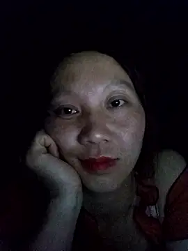 bonnie-00 online show from March 28, 2:05 pm