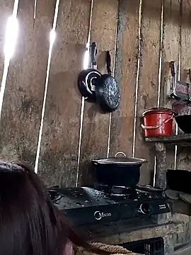 bonnie-00 online show from April 2, 5:49 am