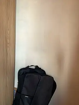 Isawilliams online show from October 2, 7:54 pm