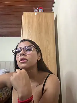 Isawilliams online show from January 7, 1:52 am