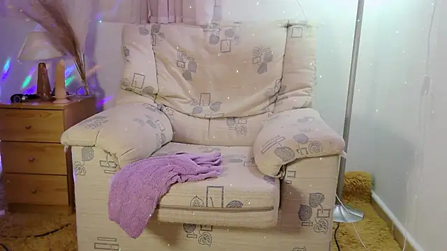 Snapshot of Afrikaisy_big21dx chatting on October 15, 7:25 pm Afrikaisy big21dx online show from October 15, 7:25 pm