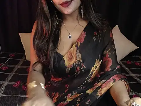 Snapshot of Naughtyy_stripgirl chatting on January 31, 7:11 pm Naughtyy stripgirl online show from January 31, 7:11 pm