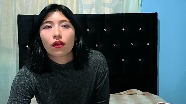 Snapshot of Sullyoonn chatting on October 12, 2:32 am Sullyoonn online show from October 12, 2:32 am