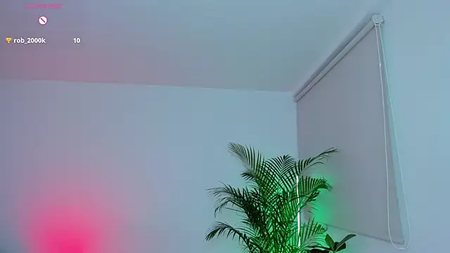 Snapshot of Lary_holly18 chatting on October 31, 4:24 am Lary holly18 online show from October 31, 4:24 am