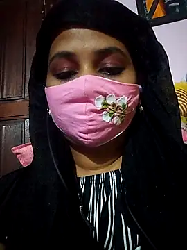 Snapshot of TAMI_KAYAL chatting on November 5, 4:18 pm TAMI KAYAL online show from November 5, 4:18 pm