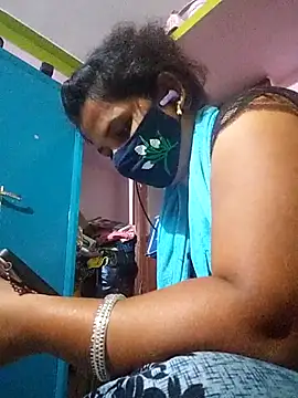 Snapshot of TAMI_KAYAL chatting on November 11, 10:21 pm TAMI KAYAL online show from November 11, 10:21 pm