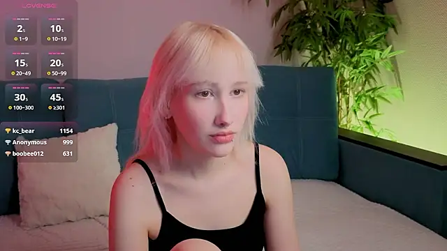 evlica online show from March 14, 2:11 pm