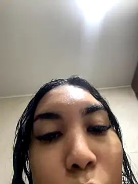 karolaalcendra online show from December 2, 12:38 am