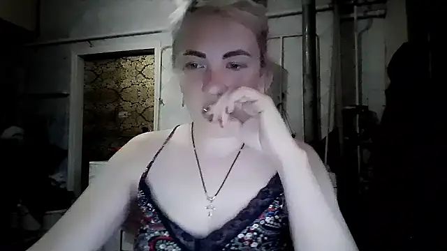 EmmaCat  online show from April 17, 12:08 pm