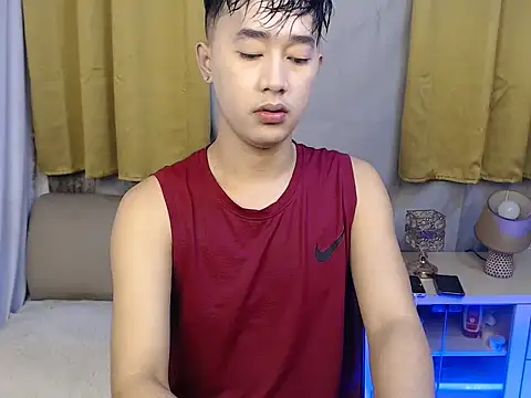 Snapshot of mr_chandy chatting on September 13, 11:04 pm mr chandy online show from September 13, 11:04 pm