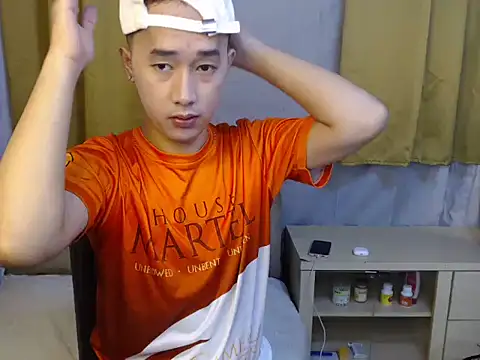 Snapshot of mr_chandy chatting on September 19, 11:00 am mr chandy online show from September 19, 11:00 am