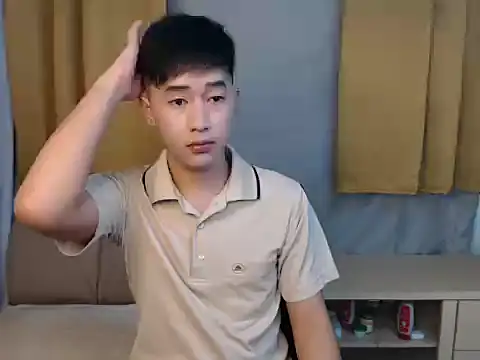 Snapshot of mr_chandy chatting on September 21, 10:06 am mr chandy online show from September 21, 10:06 am