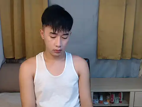 Snapshot of mr_chandy chatting on September 24, 10:29 am mr chandy online show from September 24, 10:29 am