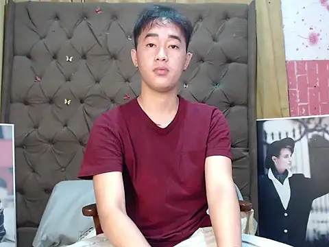 Snapshot of mr_chandy chatting on February 13, 10:17 pm mr chandy online show from February 13, 10:17 pm