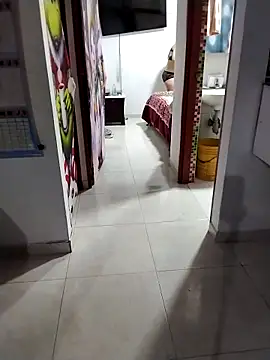 Snapshot of LaraCaliente chatting on November 27, 2:46 am LaraCaliente online show from November 27, 2:46 am