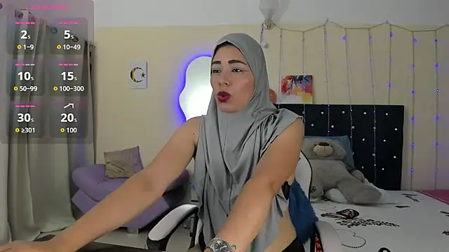Snapshot of ShanaJamil chatting on May 15, 12:12 pm ShanaJamil online show from May 15, 12:12 pm