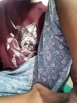 Snapshot of Rapunzal chatting on October 24, 6:59 pm Rapunzal online show from October 24, 6:59 pm