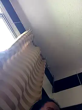 Snapshot of Rosabela04 chatting on November 14, 4:17 pm Rosabela04 online show from November 14, 4:17 pm