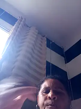 Snapshot of Rosabela04 chatting on November 24, 5:23 pm Rosabela04 online show from November 24, 5:23 pm