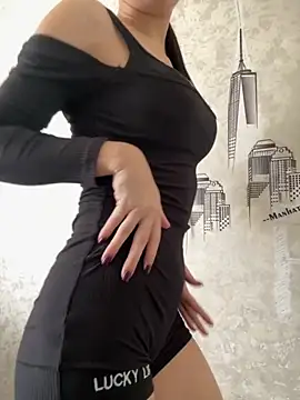 Snapshot of milka_catt chatting on September 23, 10:18 am milka catt online show from September 23, 10:18 am