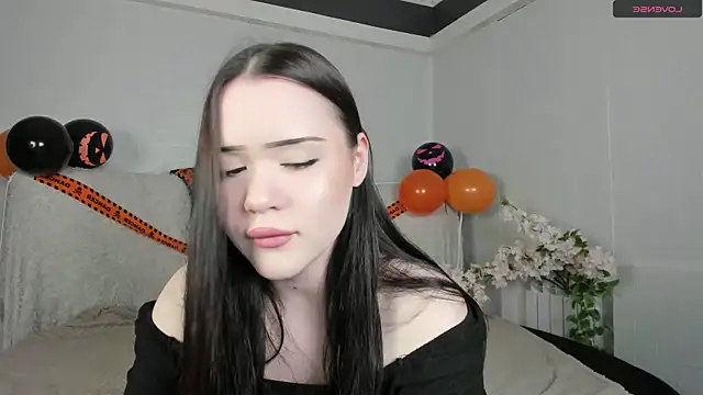 Snapshot of _spicygirl chatting on November 2, 8:44 pm spicygirl online show from November 2, 8:44 pm