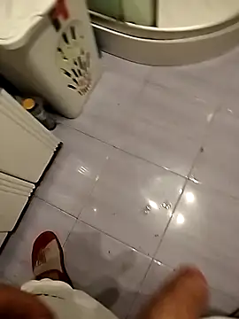 Snapshot of lolo699 chatting on October 29, 6:26 am lolo699 online show from October 29, 6:26 am