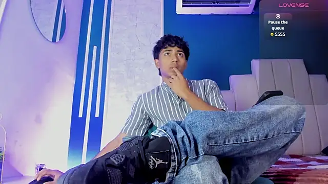 Snapshot of Jaycob_Black1 chatting on October 16, 12:06 pm Jaycob Black1 online show from October 16, 12:06 pm