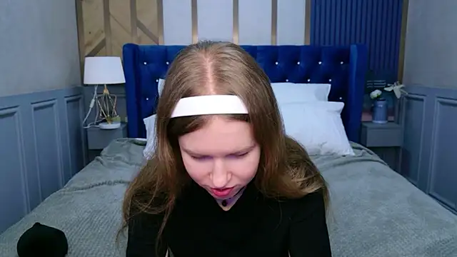 Alida Brice online show from February 6, 5:45 am