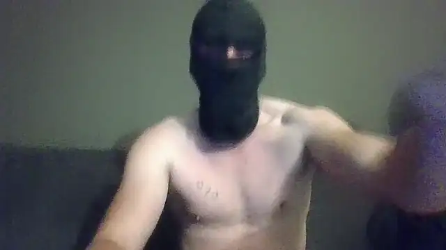 Snapshot of steef070 chatting on May 15, 11:56 pm steef070 online show from May 15, 11:56 pm