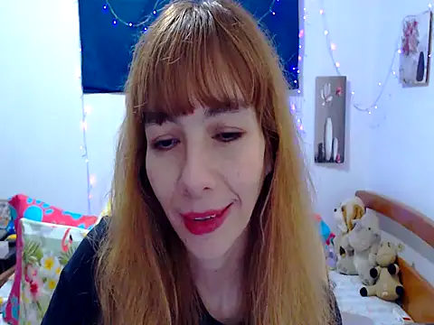 seraphinewhite online show from April 8, 7:41 am