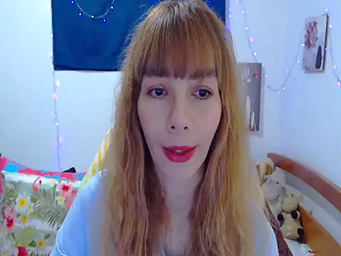 seraphinewhite online show from April 13, 3:06 pm